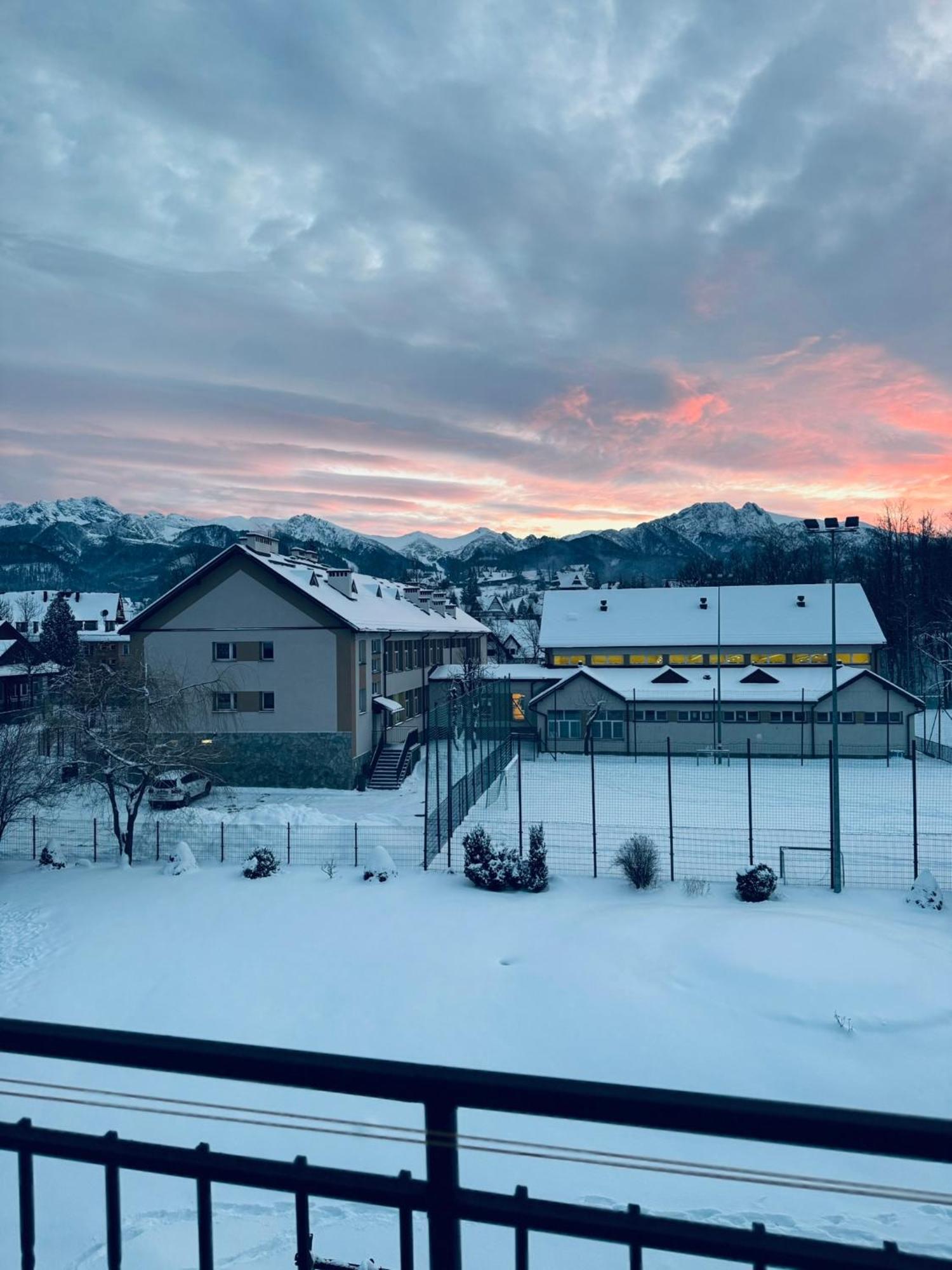 Pokoje Goscinne U Moniki Zakopane Buitenkant foto